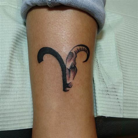 aries tattoo designs|simple aries tattoo designs.